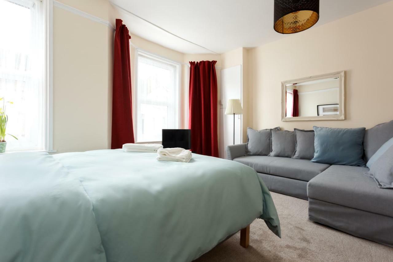 Stylish Town Centre Apartment Close To Beach And Shops Bournemouth Exterior foto